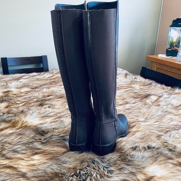 VINCE CAMUTO TALL BOOTS - Picture 10 of 12